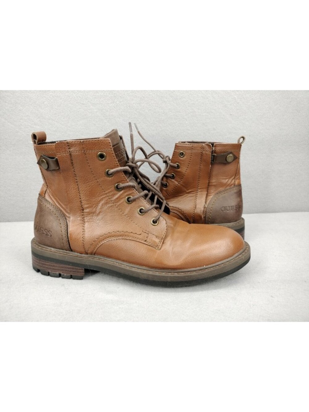 GUESS Combat Ankle Boots Mens Sz 8 Light Brown Faux Leather Side Zip Buckle EUC